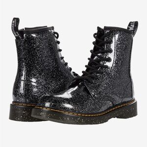 1460 Lace Up Fashion Boot Big Kid size 5